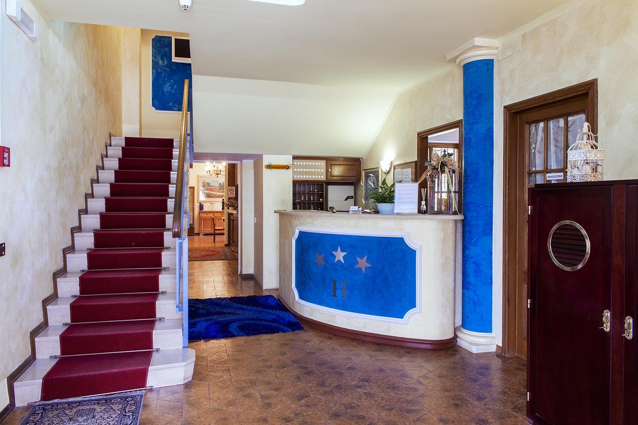 Hotel La Palma Camaiore Bagian luar foto