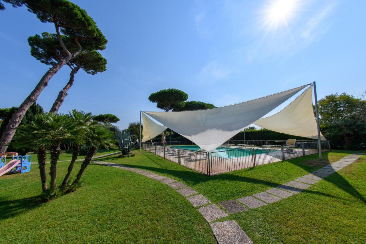 Hotel La Palma Camaiore Bagian luar foto