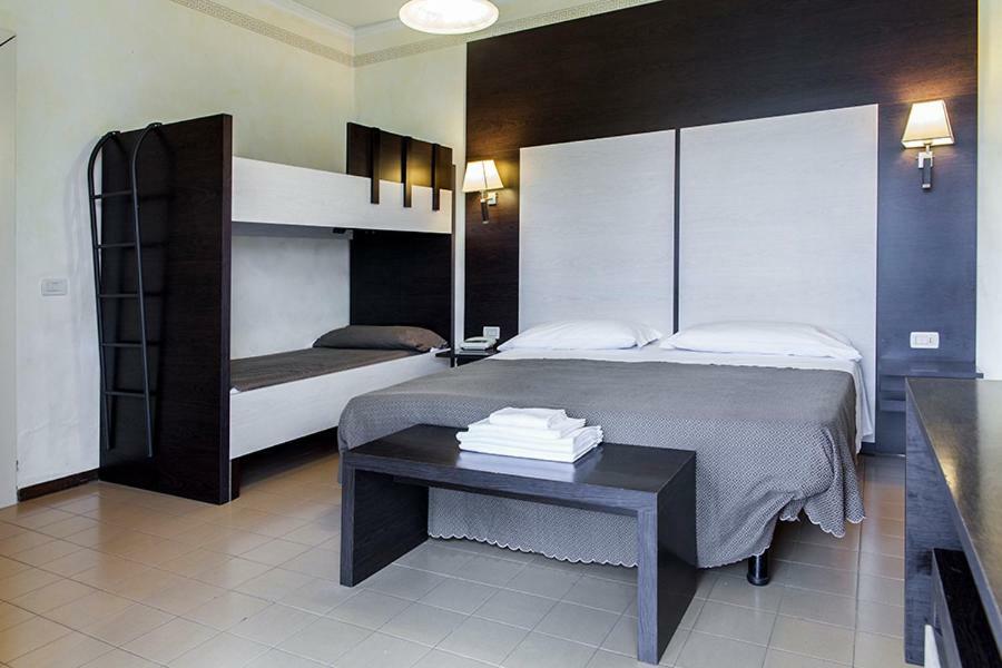 Hotel La Palma Camaiore Bagian luar foto